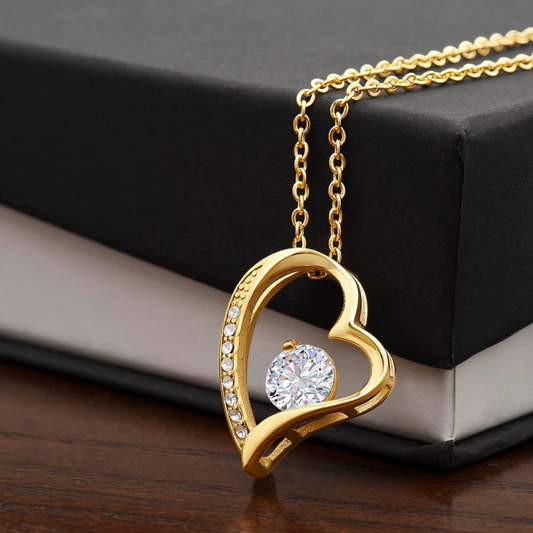 Forever Love Heart Necklace – A Timeless Gift from Son to Mom