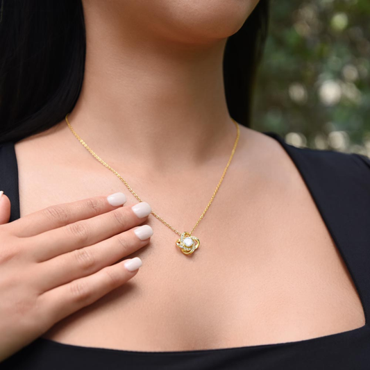 love knot necklace life style mock up 1