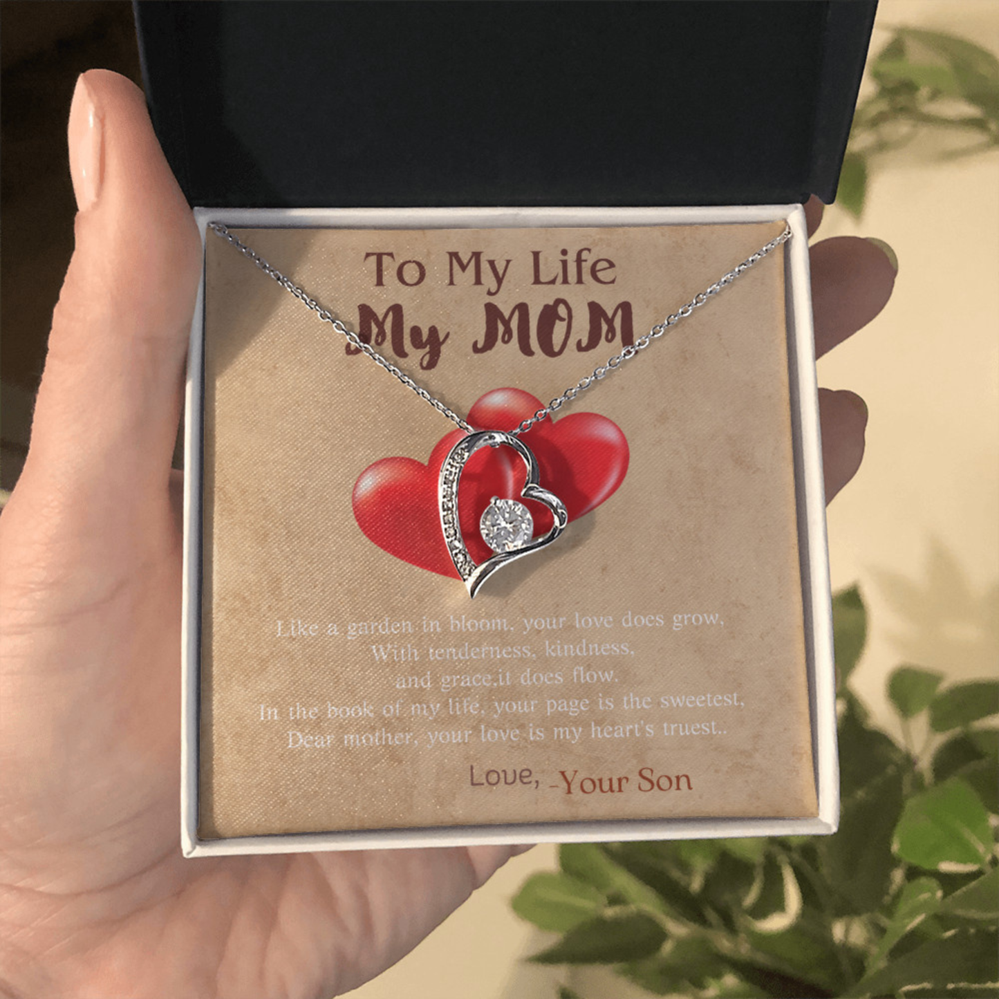 Forever Love Heart Necklace – A Timeless Gift from Son to Mom