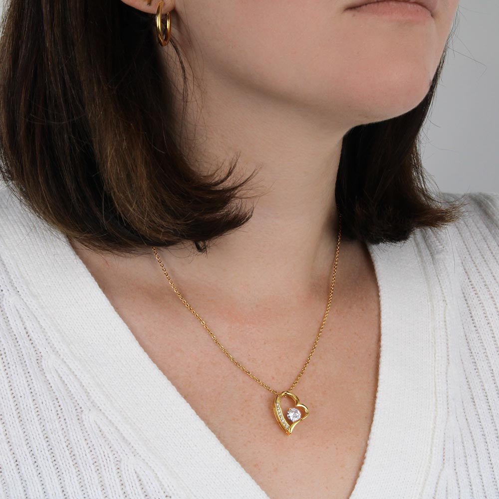 Forever Love Heart Necklace – A Timeless Symbol of Unconditional Love